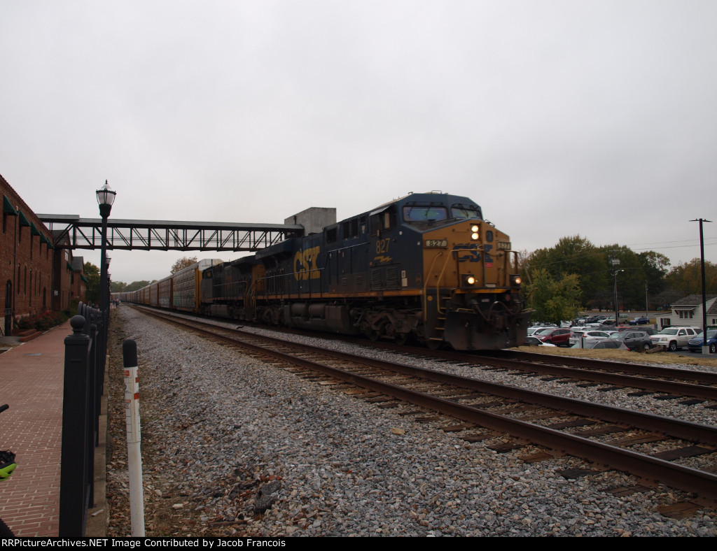 CSX 827